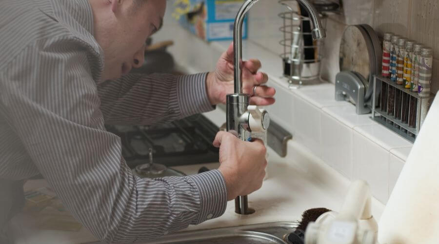 Local tankless water heater installation in Deckerville, MI